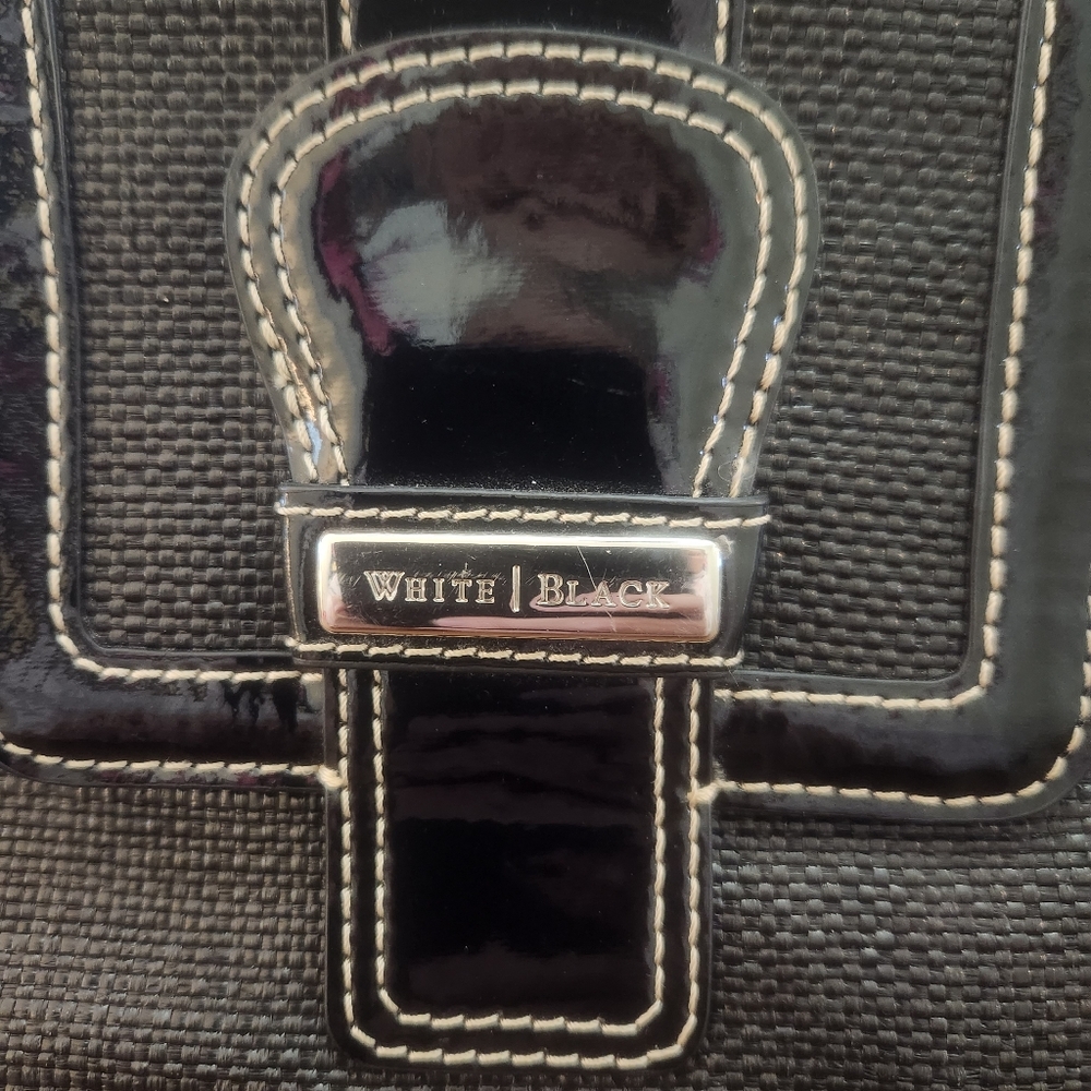 White House Black Market Clutch Black And Silver Bag with 3 compartments EUC - Picture 2 of 8